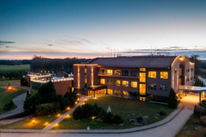 Отель Harmony Park Hotel & SPA  Пренай